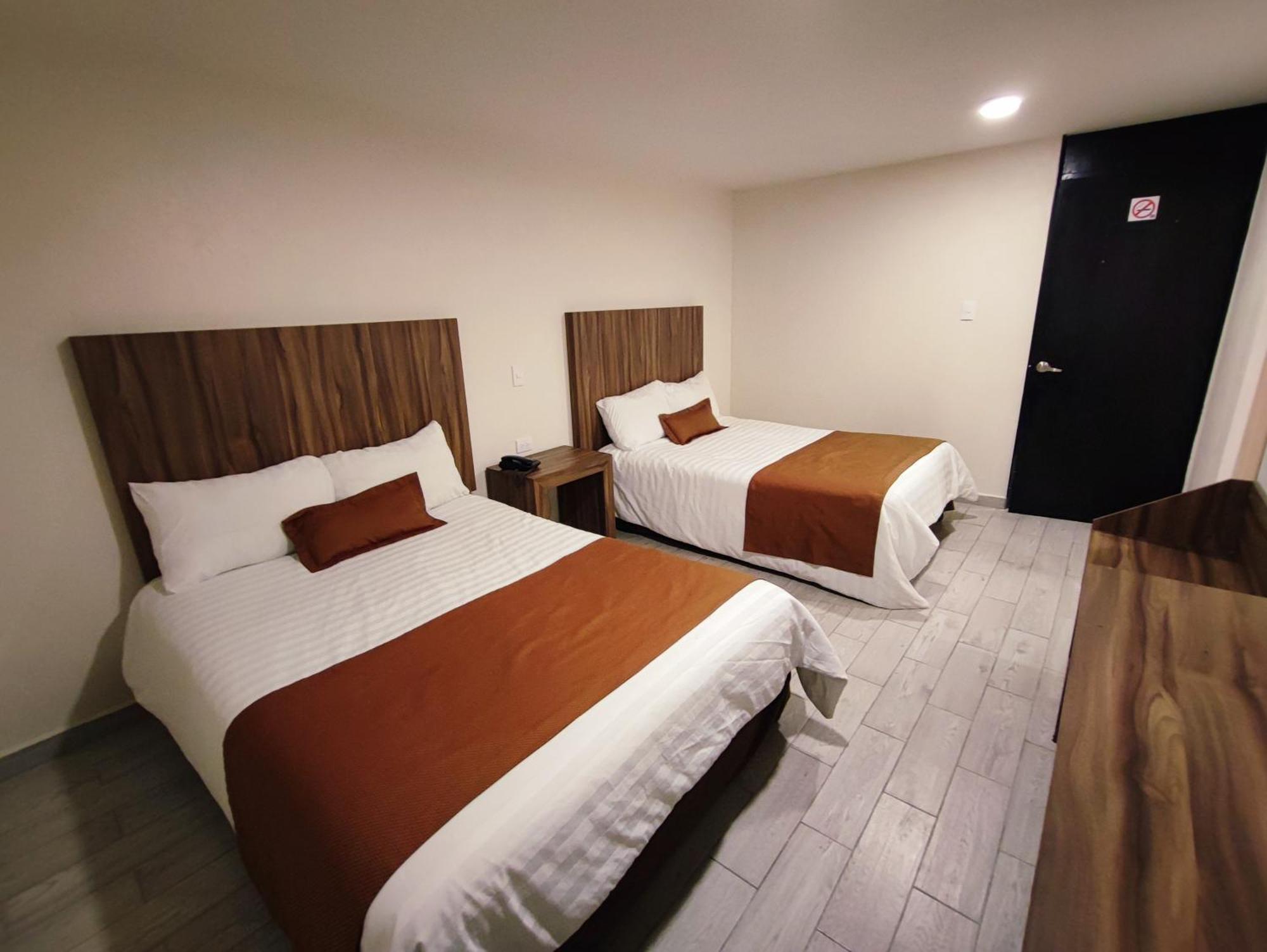 Hotel Plaza Morelos 托卢卡 外观 照片