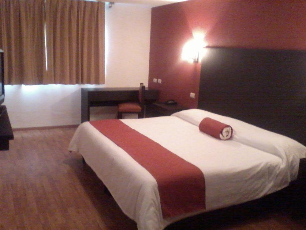 Hotel Plaza Morelos 托卢卡 外观 照片
